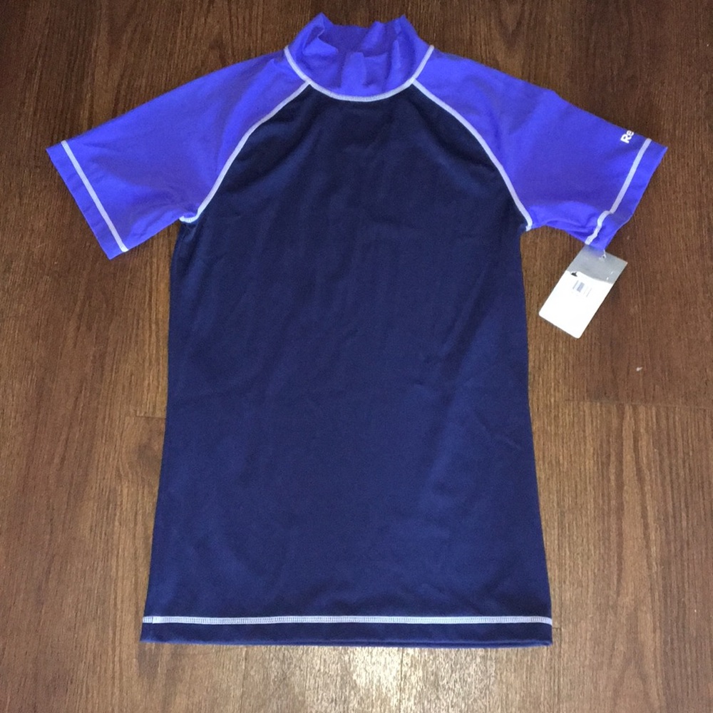Womens Reebok athletic shirt rash guard size med